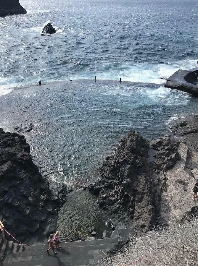 Cozy Vacation Apartment In Los Gigantes Acantilado de los Gigantes